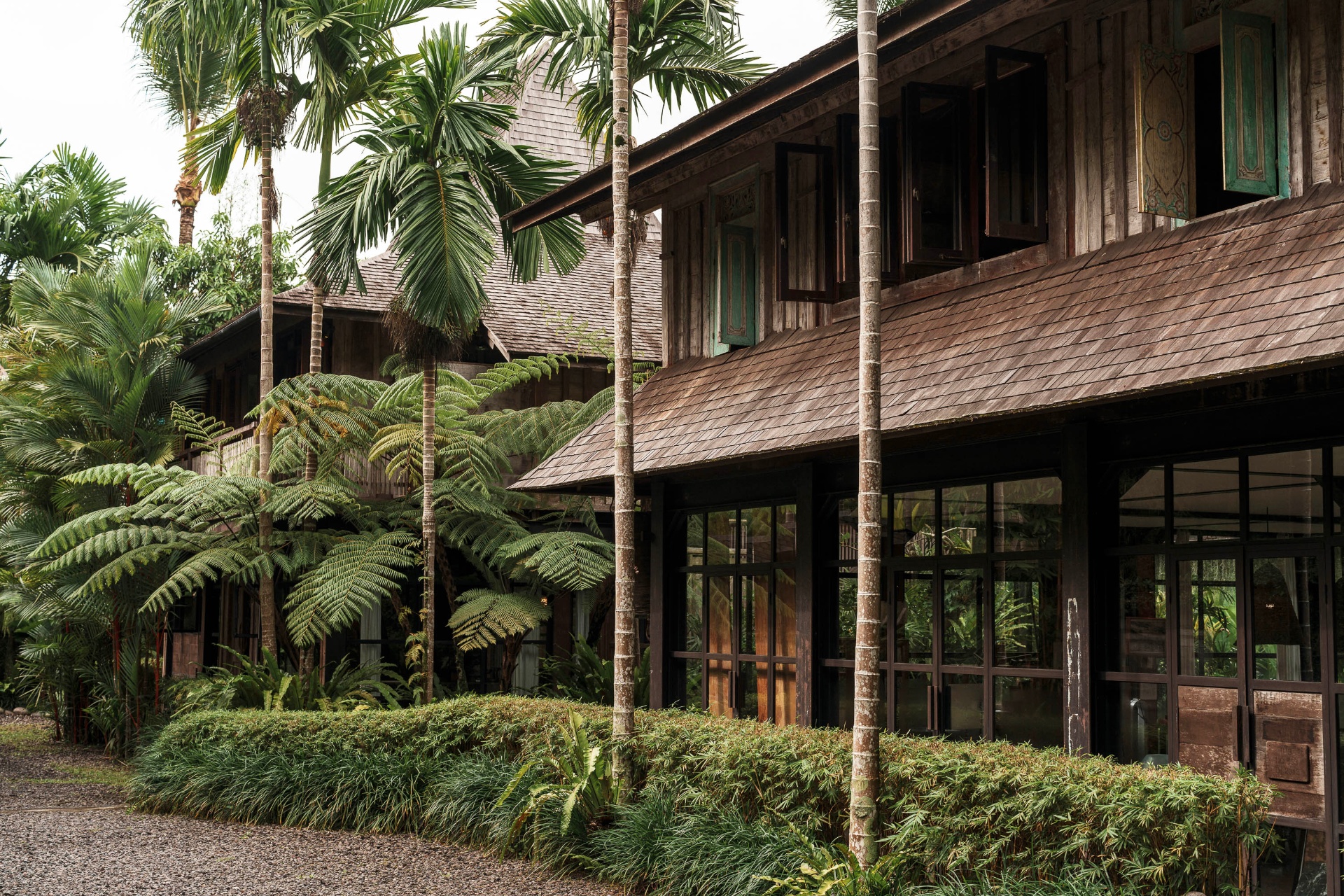 Open-air kitchen in reclaimed timber